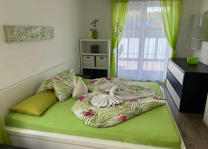 Feriehus Charmantes - Velden